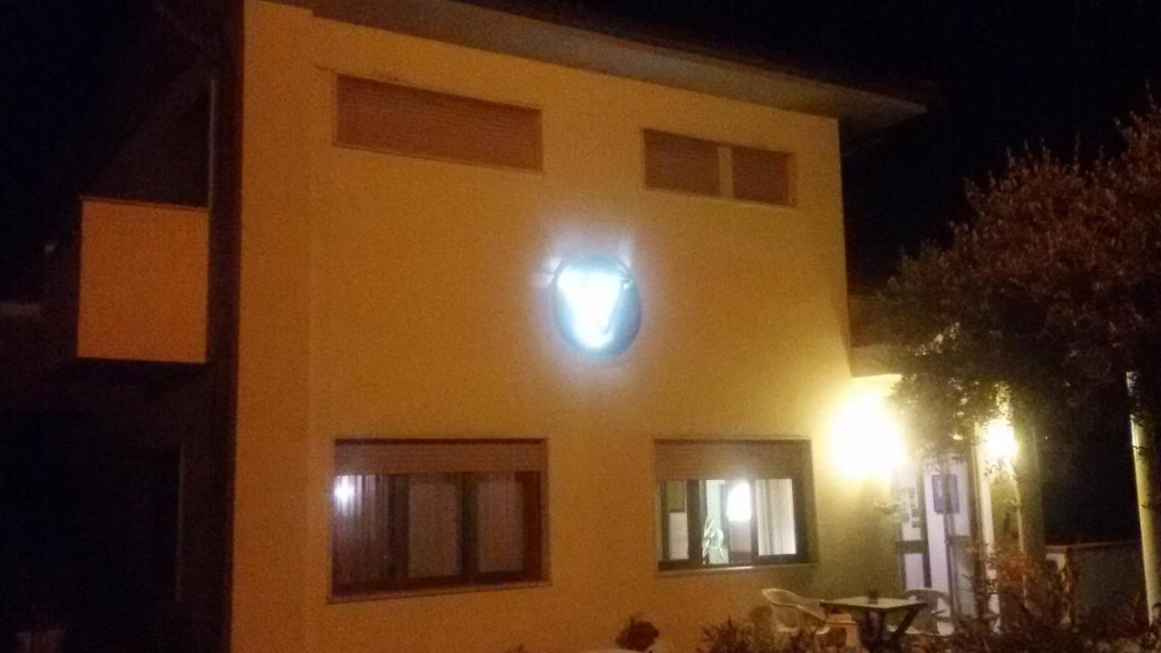 Hotel Le Vigne Contigliano Exterior photo